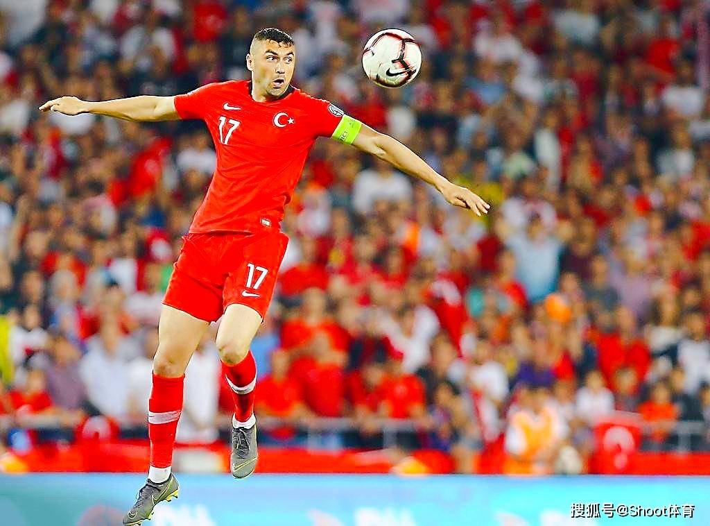 开云体育平台APP-土耳其翻盘瑞士，苏亚雷斯一己之力扛起全队的简单介绍