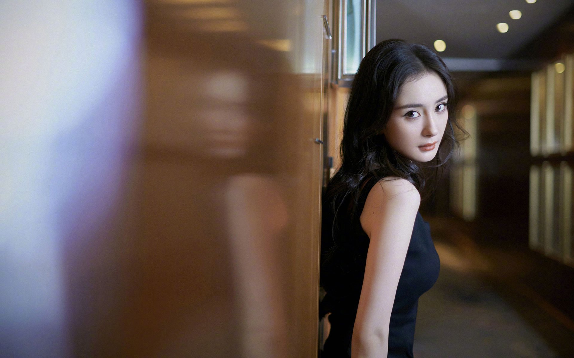 开云体育官方网站-德罗赞疯砍42分导演逆转好戏！猛龙关键战险胜北京，跨洲对决引爆篮球狂热